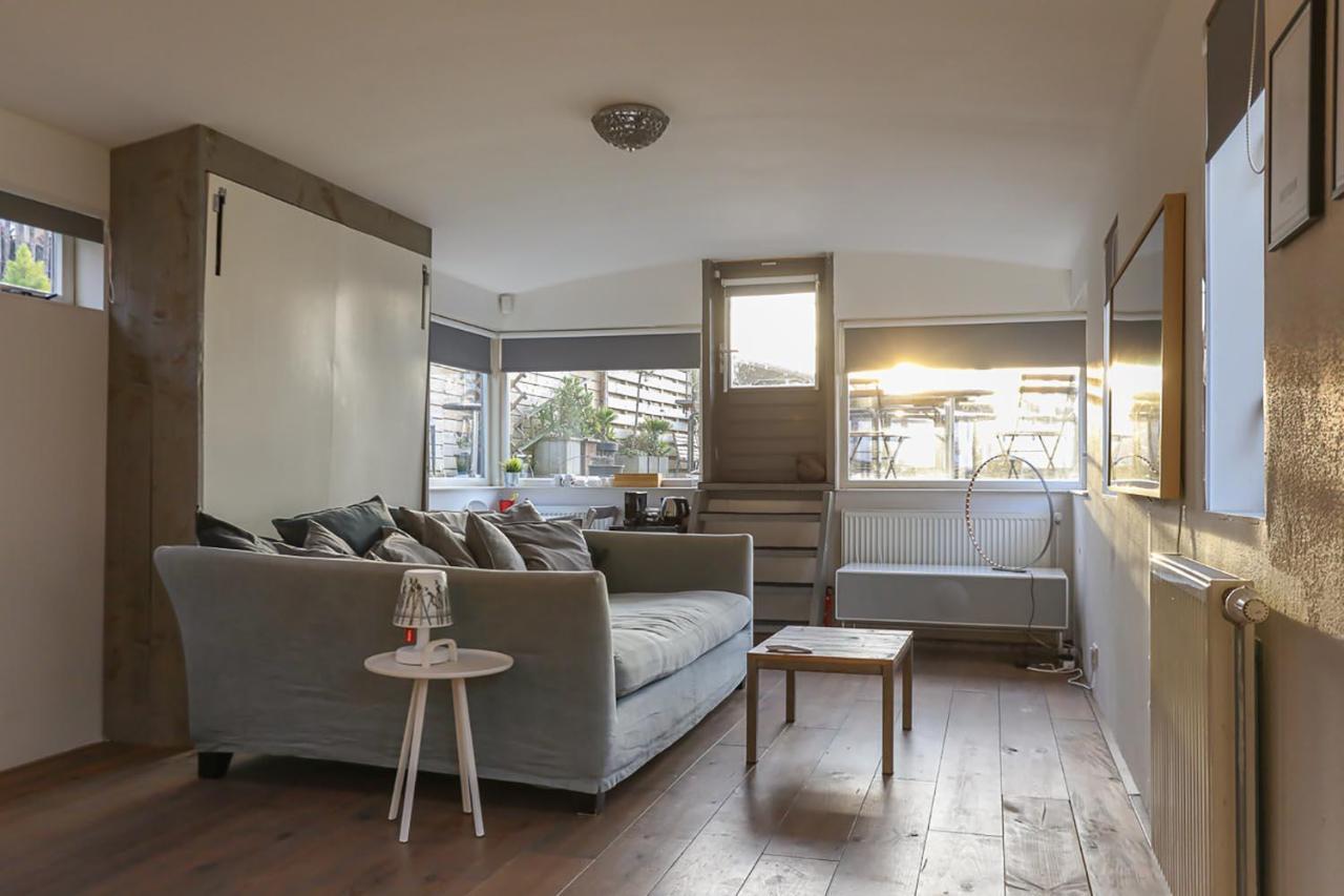 アムステルダム Houseboat Next To Amstel Bed & Breakfast エクステリア 写真