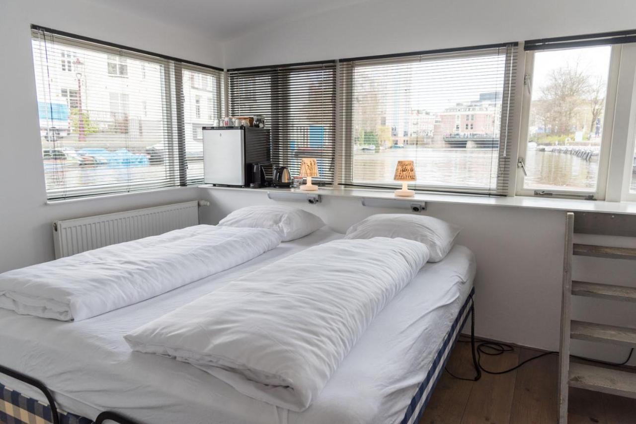 アムステルダム Houseboat Next To Amstel Bed & Breakfast エクステリア 写真